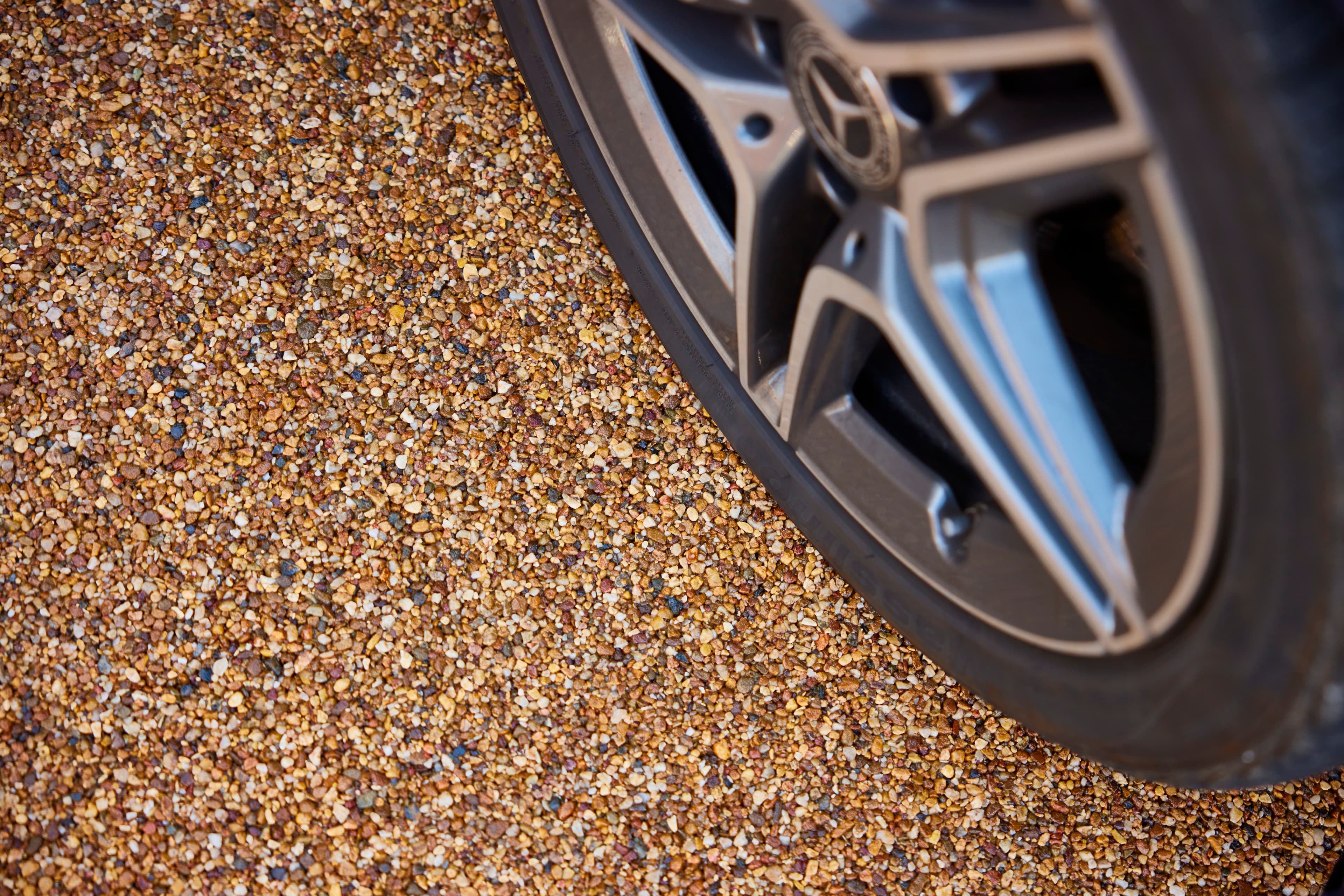 Resin-bound driveway install