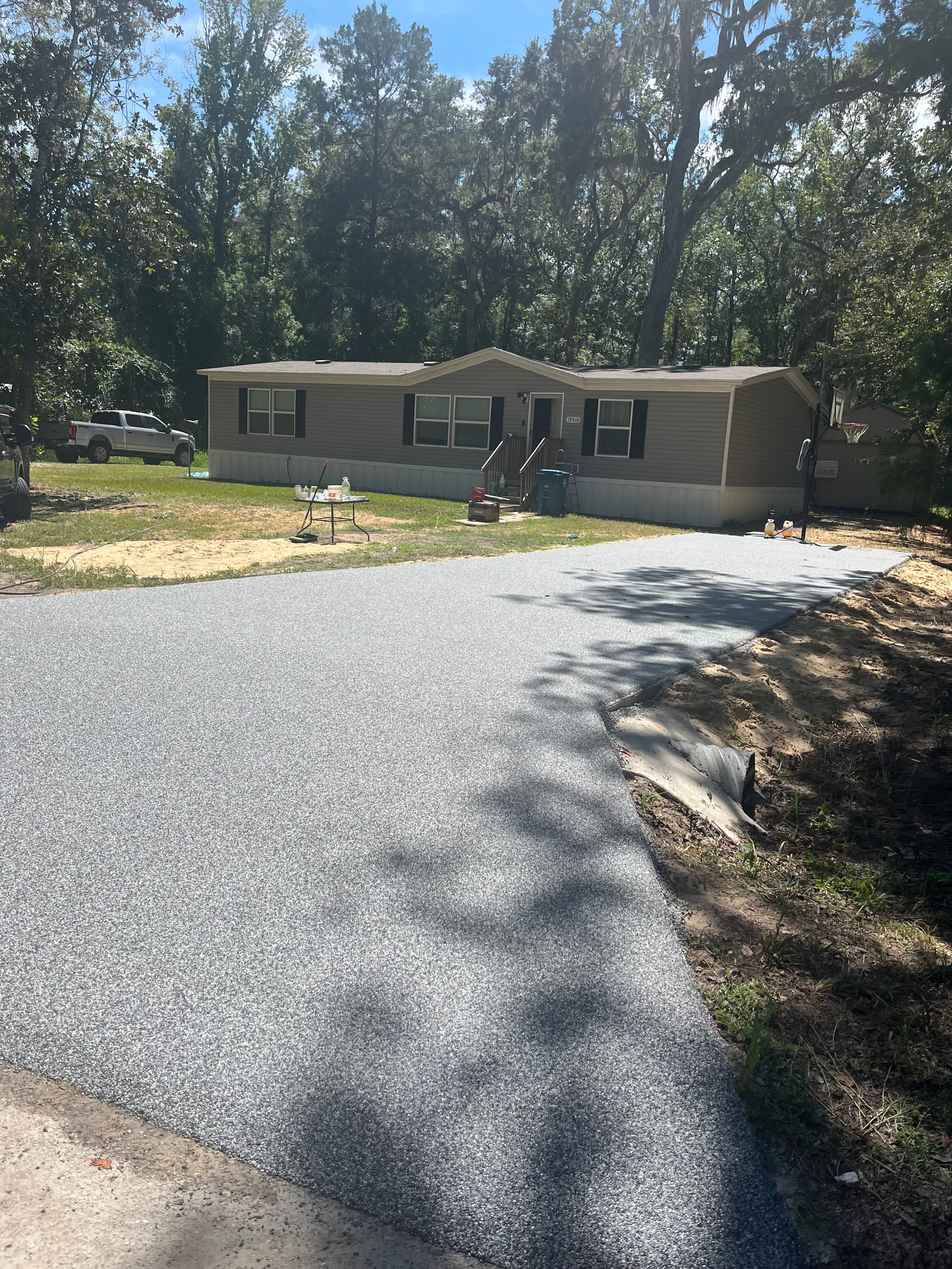 Resin-bound driveway install